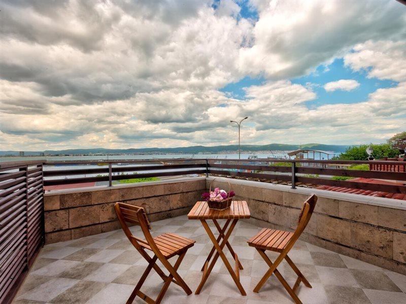 Panorama Blue Family Hotel And Free Parking Nesebar Ngoại thất bức ảnh